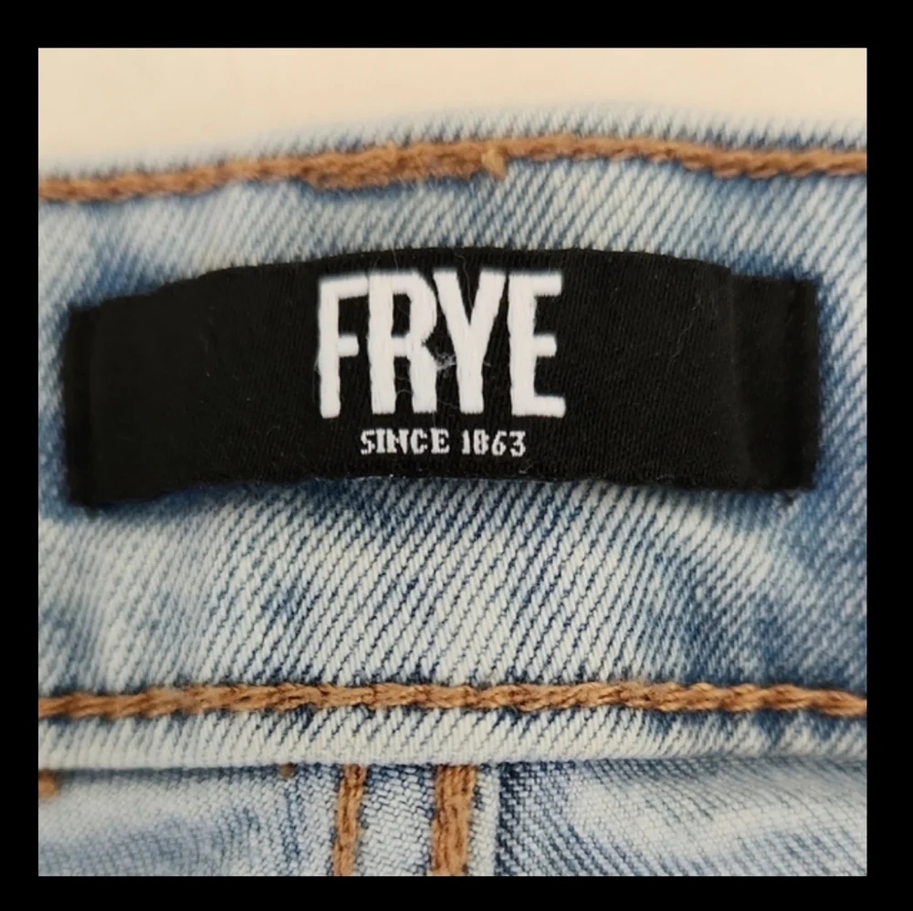 Frye Cropped High-Rise Denim Jeans In Stevie Wash Sz 12 - Picture 9 of 11